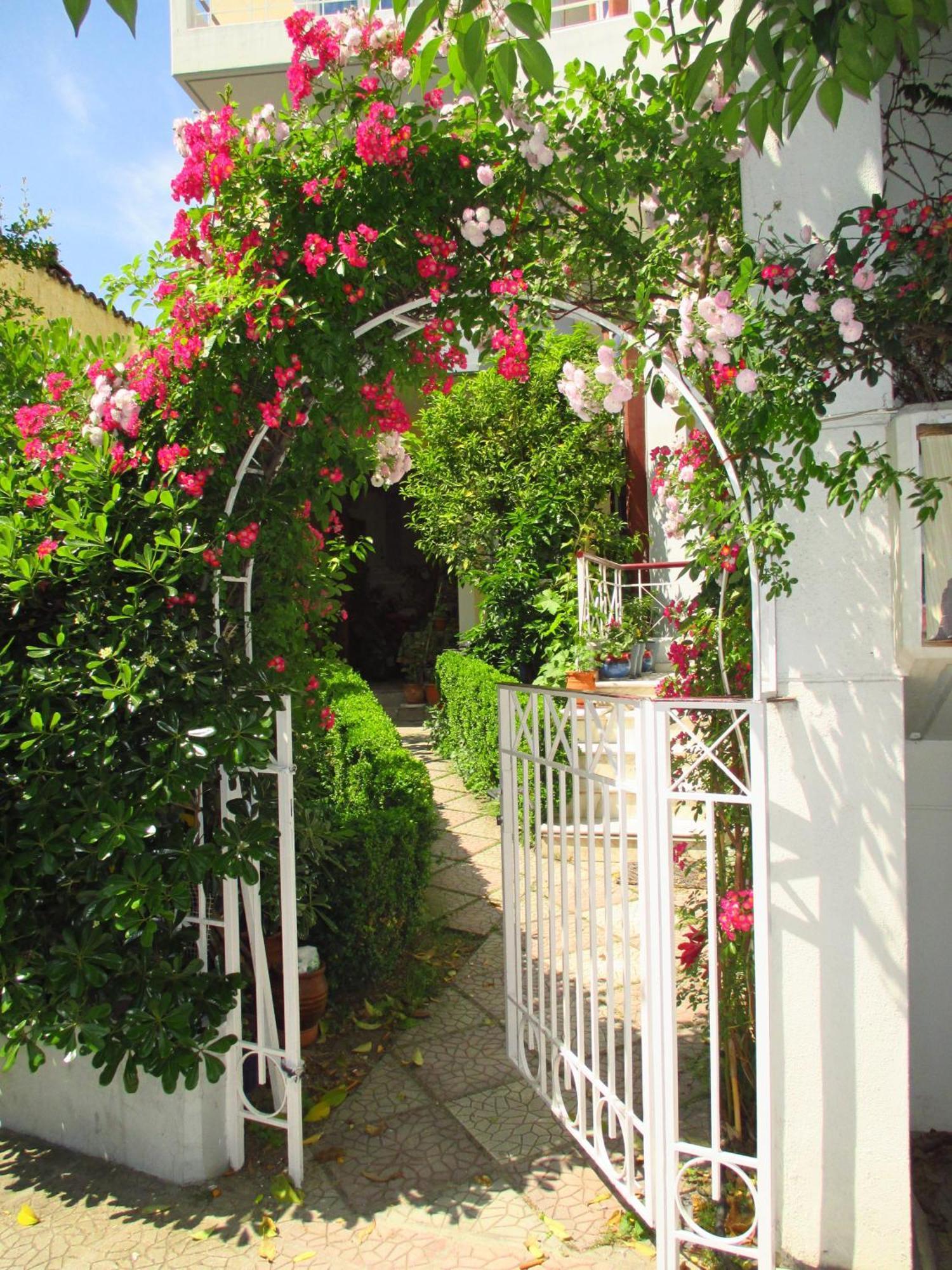 Nomads Rooms Trikala  Exterior foto